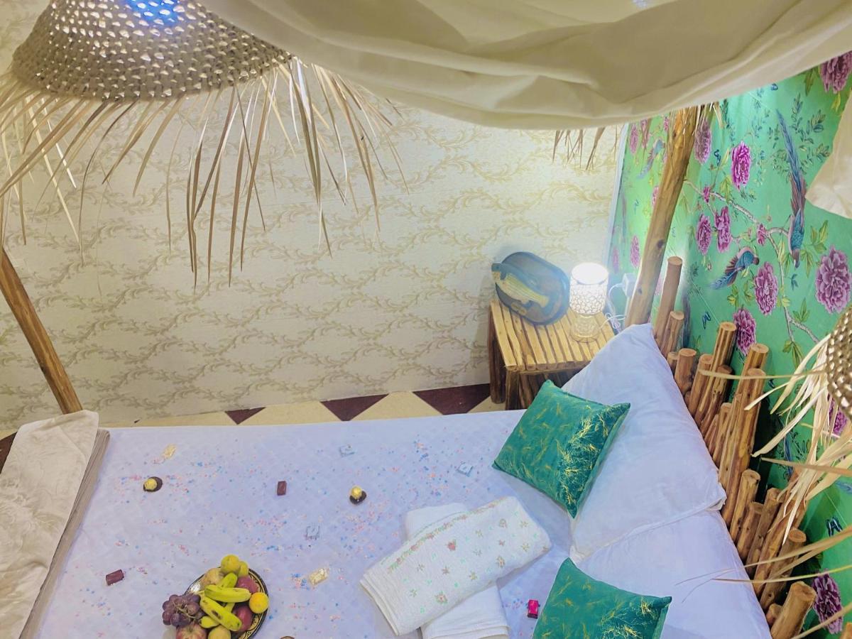 Tizaou Guest House ทากาเซาท์ ภายนอก รูปภาพ