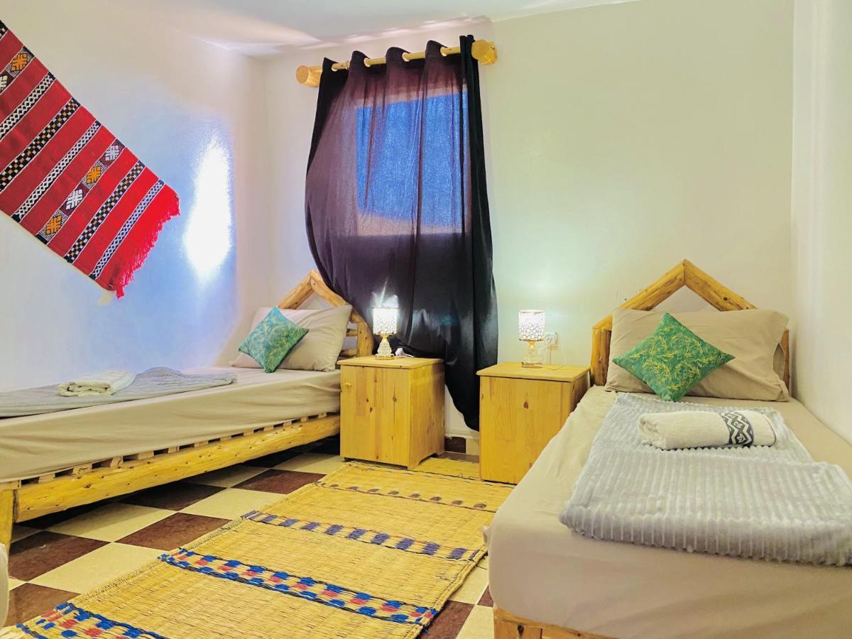 Tizaou Guest House ทากาเซาท์ ภายนอก รูปภาพ