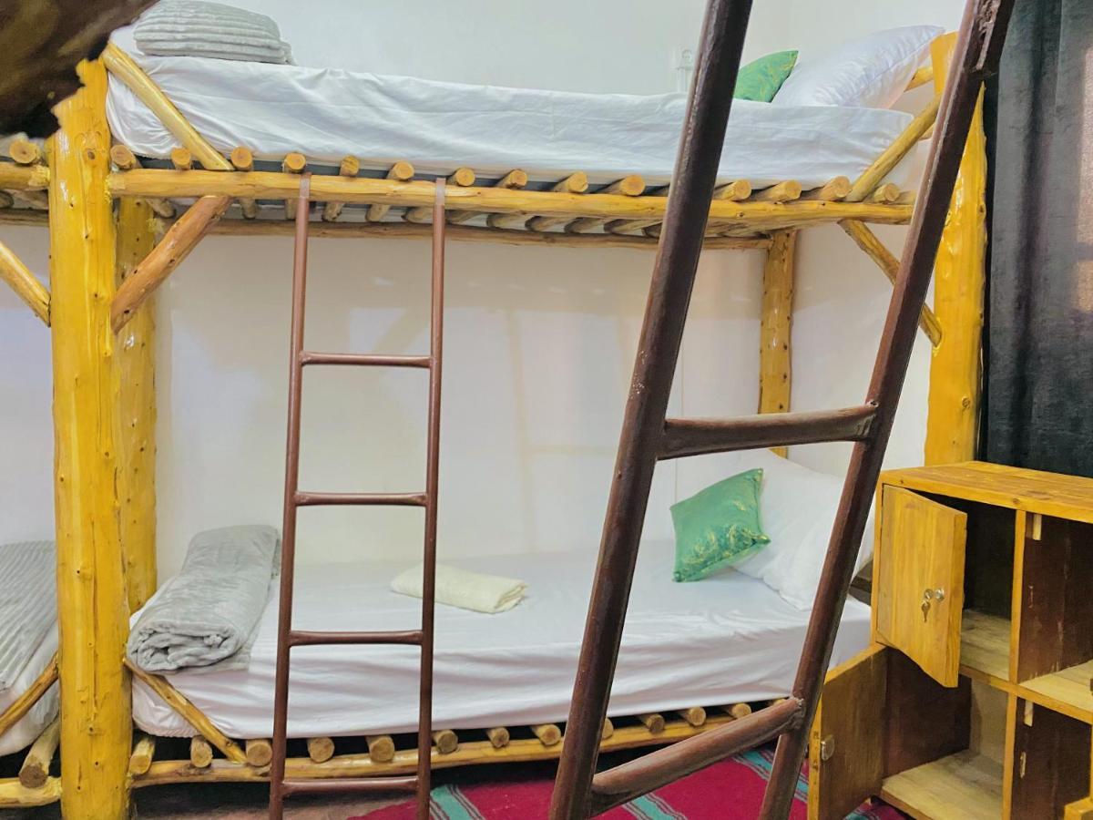 Tizaou Guest House ทากาเซาท์ ภายนอก รูปภาพ