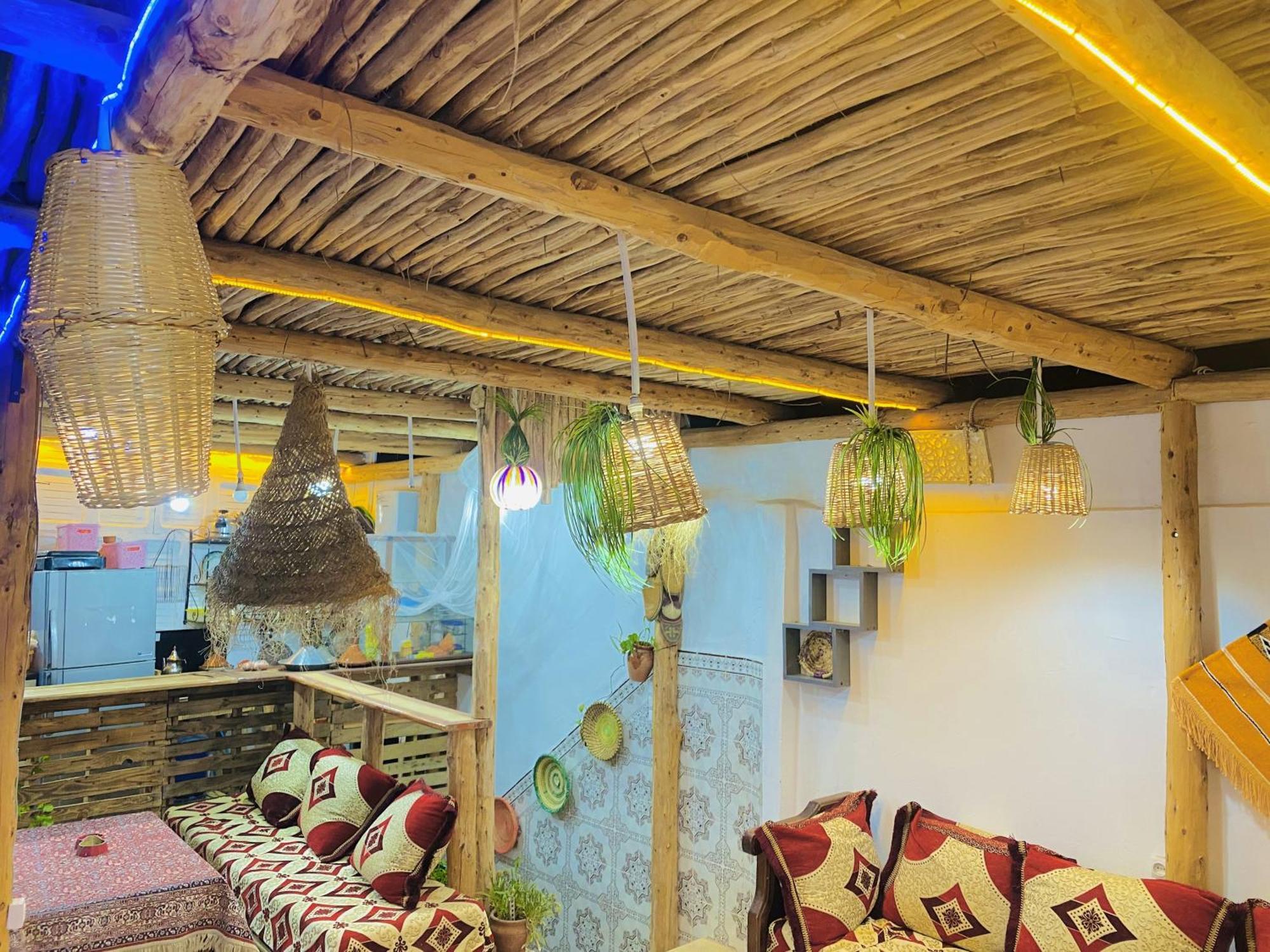 Tizaou Guest House ทากาเซาท์ ภายนอก รูปภาพ