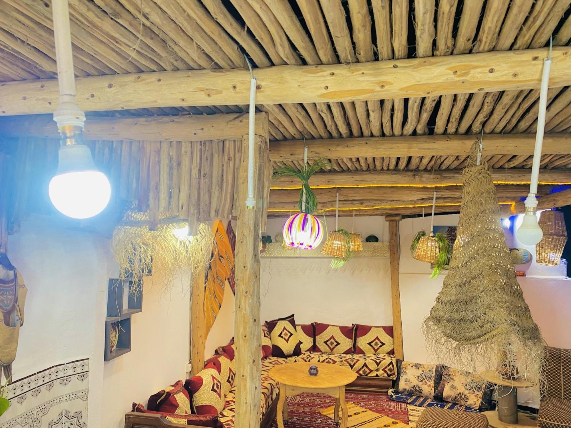 Tizaou Guest House ทากาเซาท์ ภายนอก รูปภาพ
